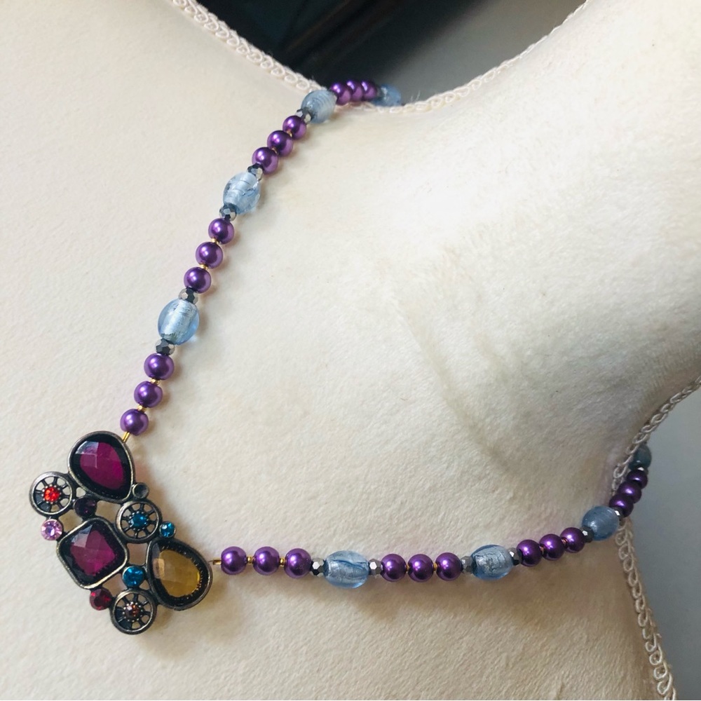 Handcrafted repurpose regal look pendant Czech glass Pearl necklace